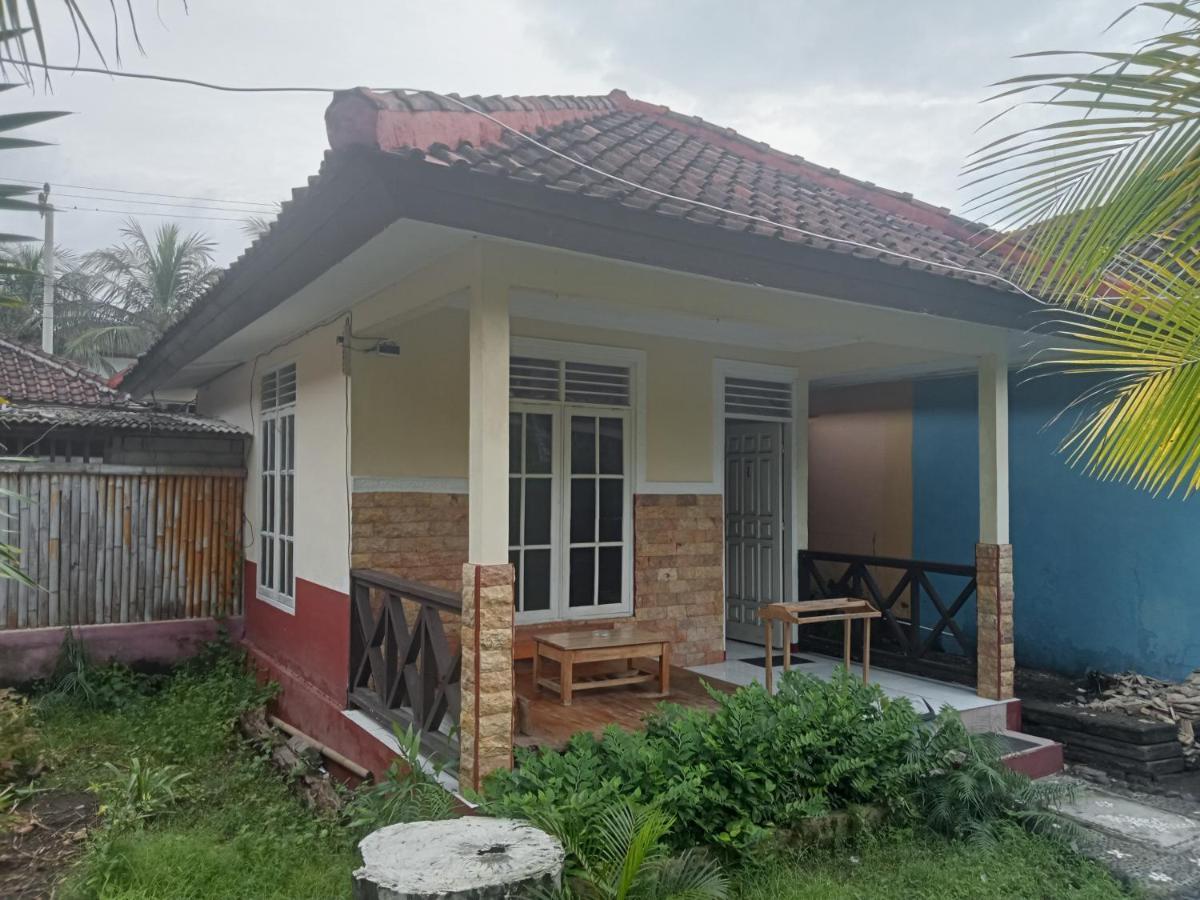 Homestay Lucu 2 Gili Trawangan Exterior foto