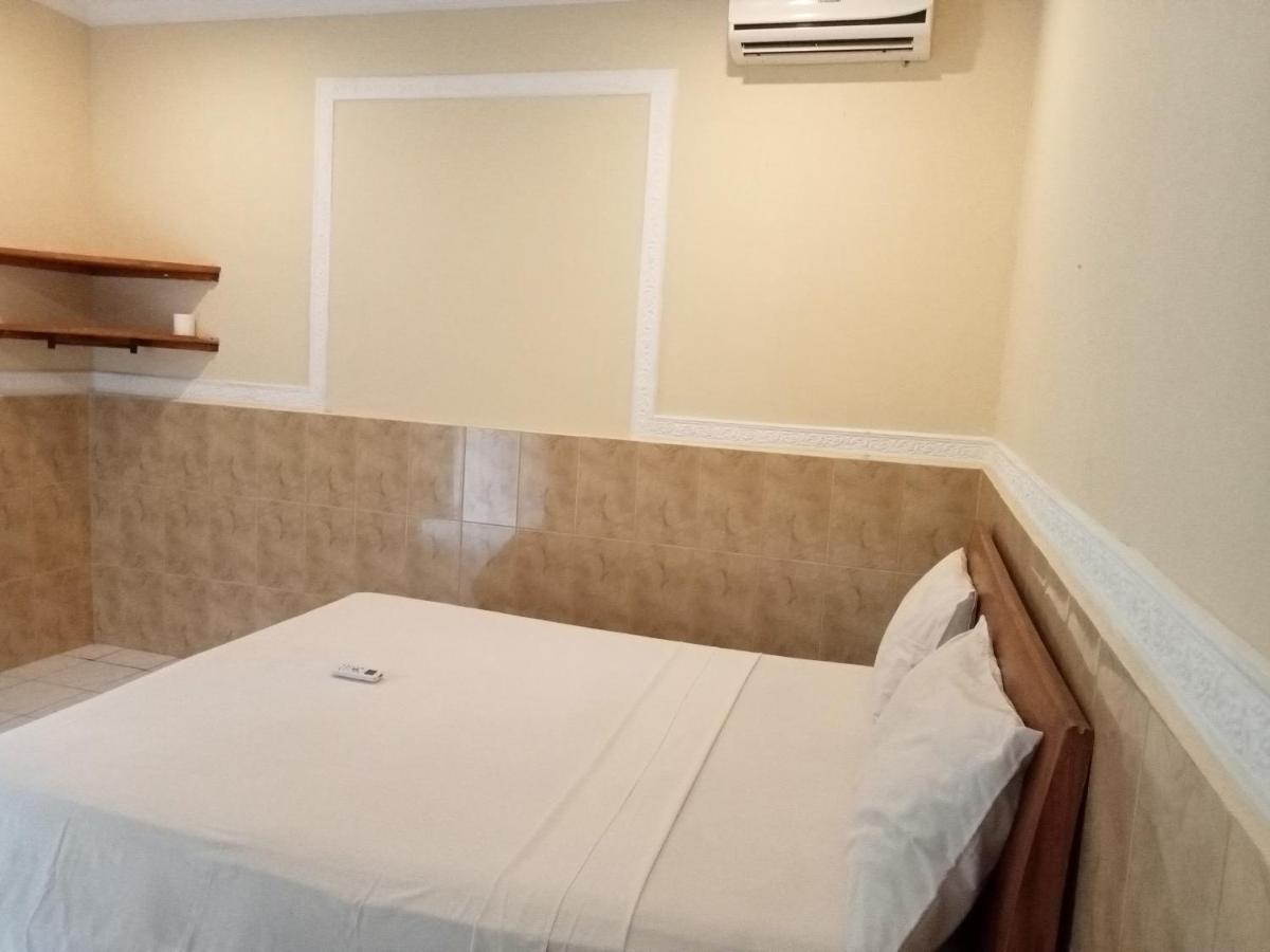 Funny Homestay 2 Gili Trawangan Exterior foto