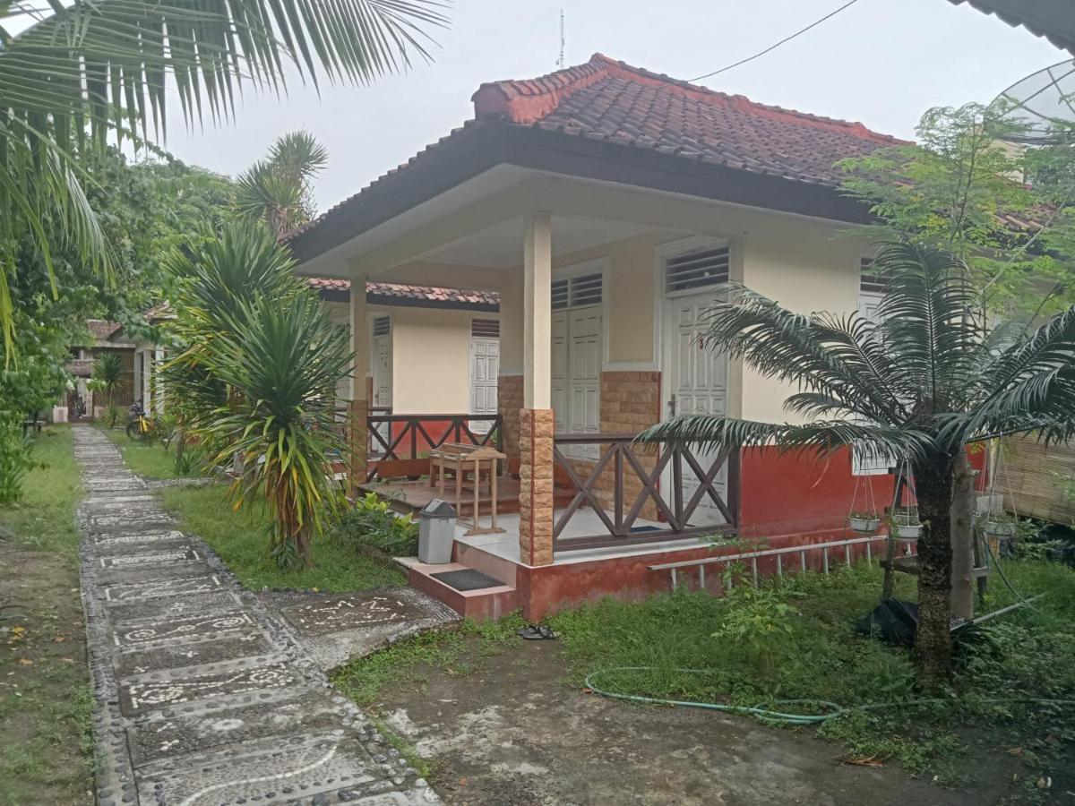 Funny Homestay 2 Gili Trawangan Exterior foto