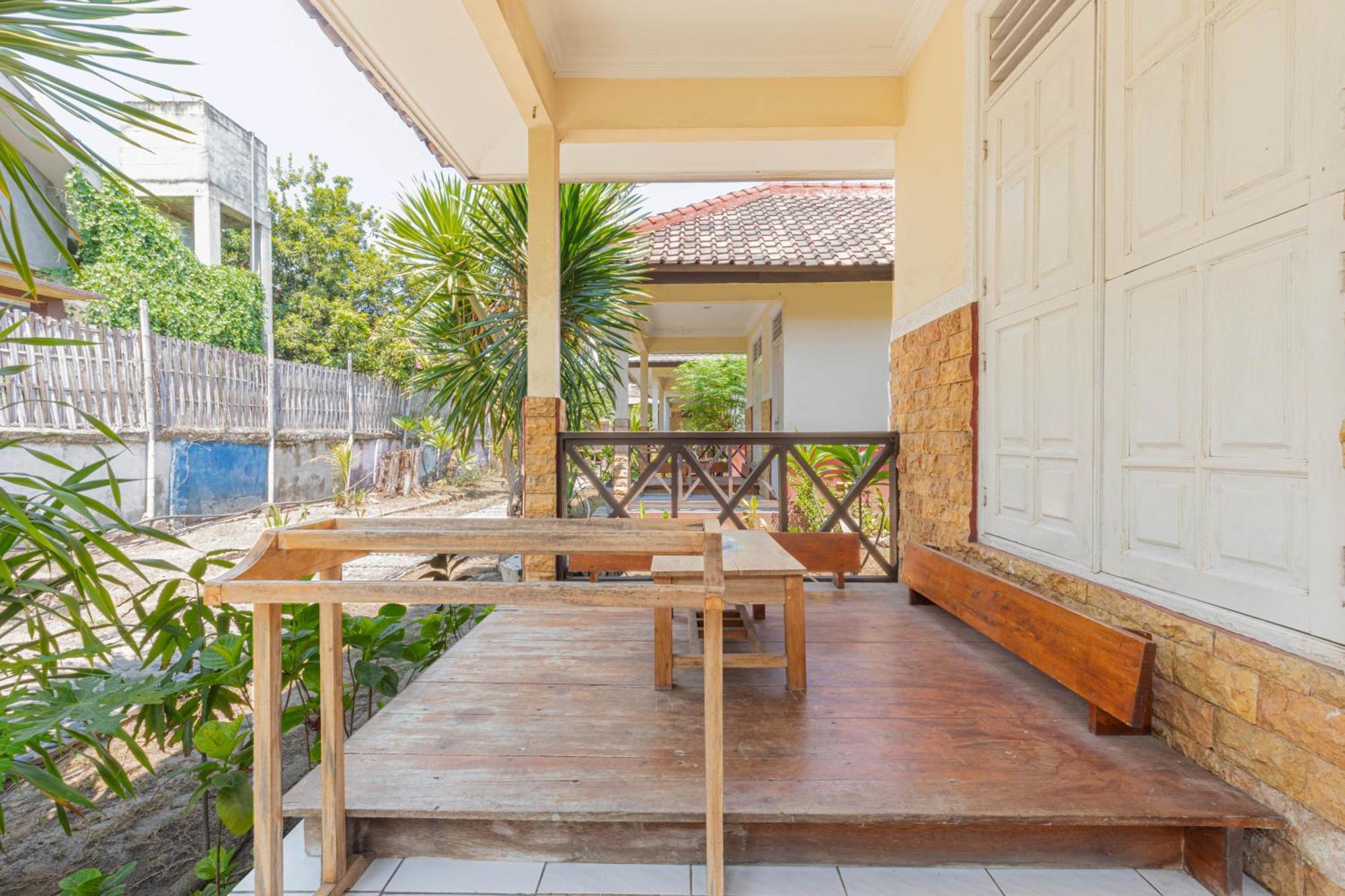 Funny Homestay 2 Gili Trawangan Exterior foto