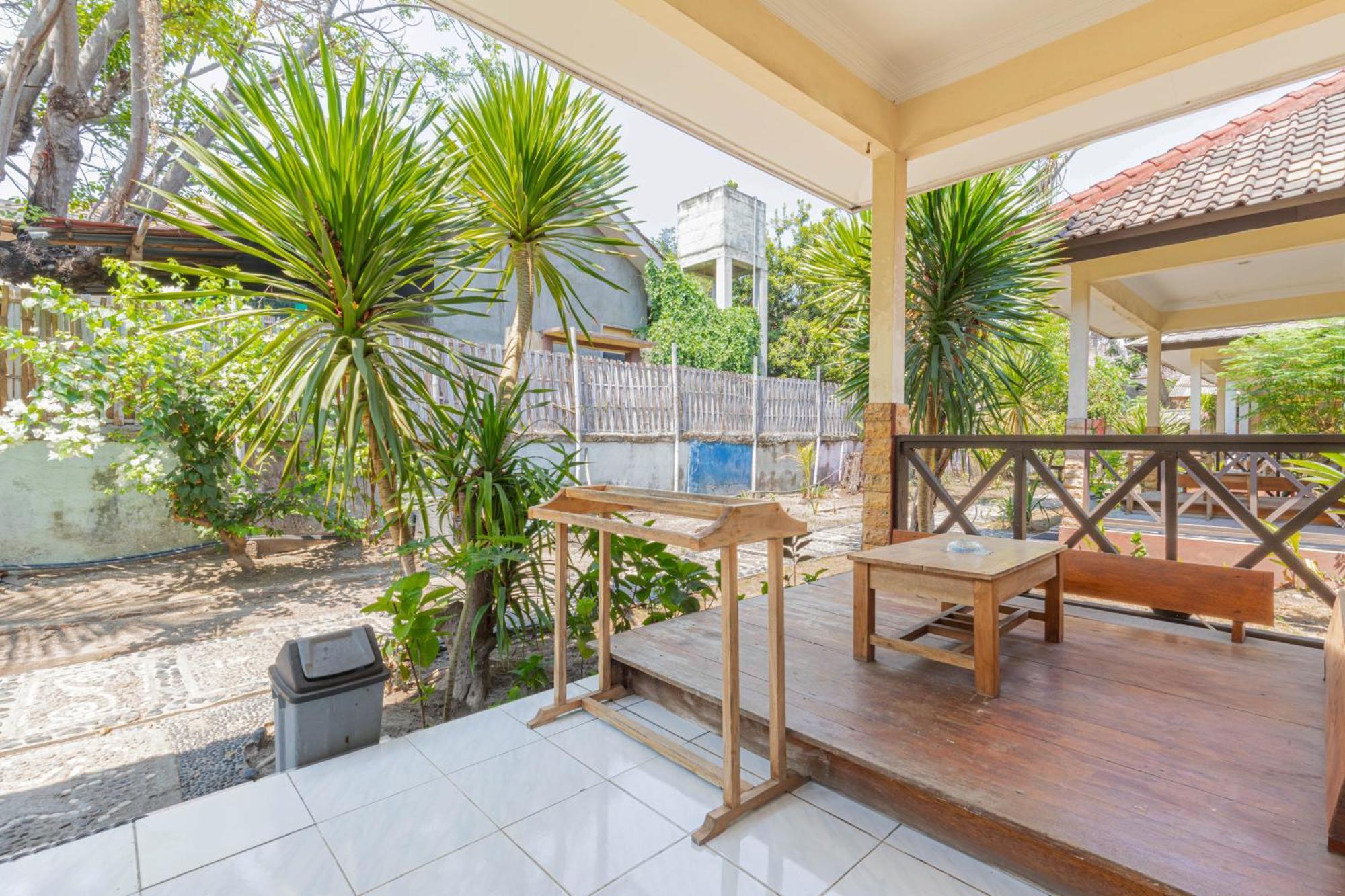 Funny Homestay 2 Gili Trawangan Exterior foto